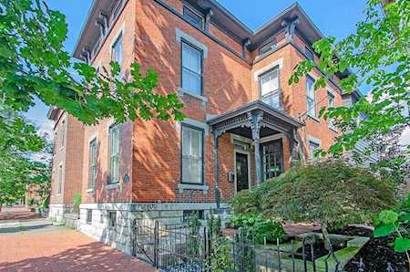 556 City Park Avenue Columbus, OH 43215