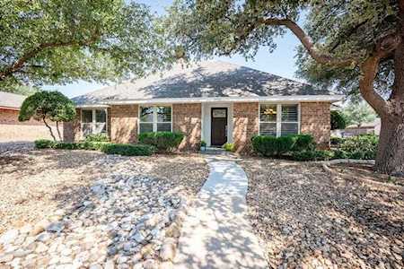 2400 Bellechasse Court Midland, TX 79705