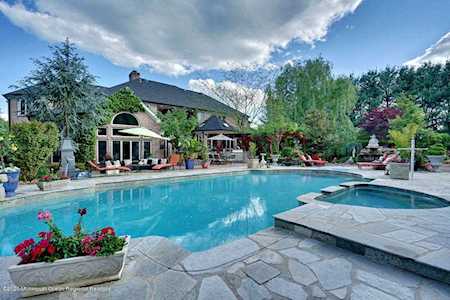 46 Rivers Edge Dr Colts Neck, NJ 07722