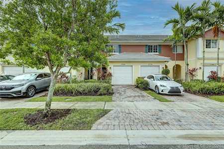 7768 Deercreek Ct #7768 Davie, FL 33328