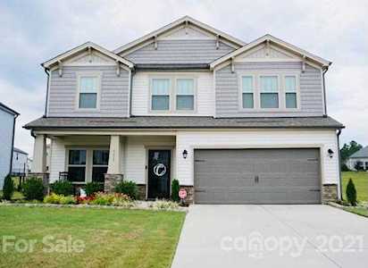 8617 Caruthers Dr Charlotte, NC 28273