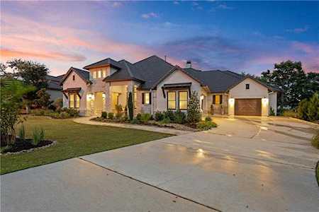 102 Star Thistle TRL Georgetown, TX 78628
