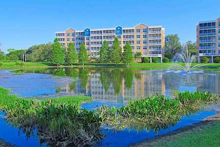 960 Starkey Rd #10204 Largo, FL 33771