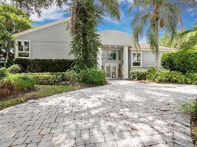 1601 Harbor Cay Ln Longboat Key, FL 34228