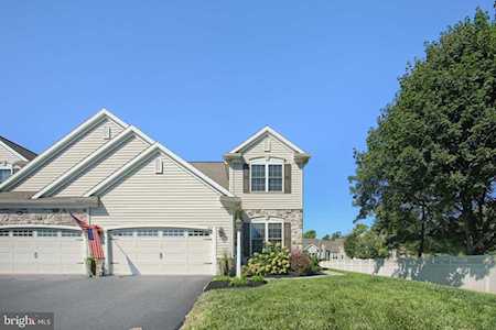 617 Poppy Circle Mechanicsburg, PA 17050