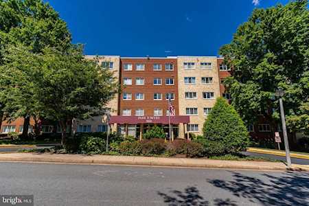 200 Maple Ave N #314 Falls Church, VA 22046
