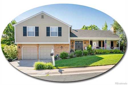 7452 S Forest Ct Centennial, CO 80122