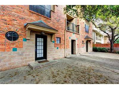 914 W 22 1/2 ST #203 Austin, TX 78705