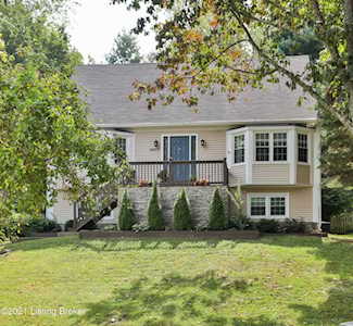 4207 Machupe Dr Louisville, KY 40241