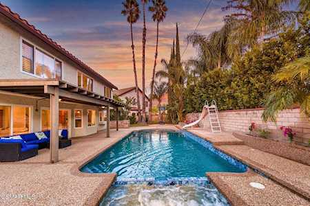 29004 Acanthus Ct Agoura Hills, CA 91301