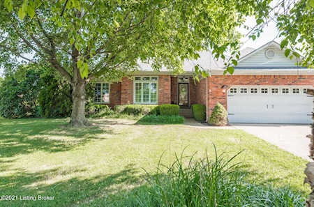 3115 E Hebron Ln Shepherdsville, KY 40165