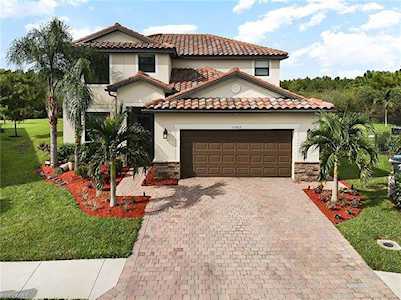 10909 Cherry Laurel Dr Fort Myers, FL 33912