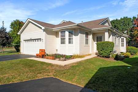 20516 Mcgilvray Dr Crest Hill, IL 60403