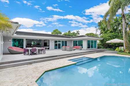 1177 NE 100th St Miami Shores, FL 33138