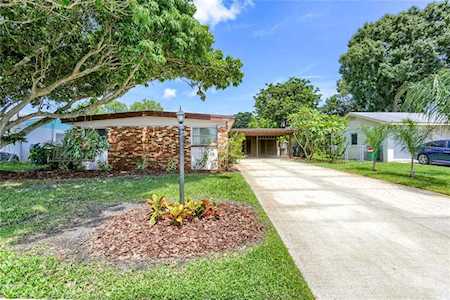 10921 Temple Ave Seminole, FL 33772