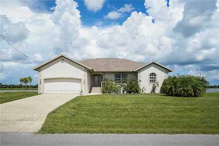 43 Blue Hen Dr Placida, FL 33946