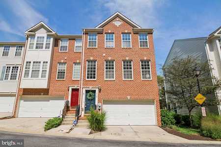 7746 Valley Oak Dr #202 Elkridge, MD 21075