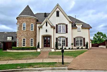 1839 Mossy Oak Ln Collierville, TN 38017
