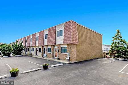 241 136th St #18 Ocean City, MD 21842