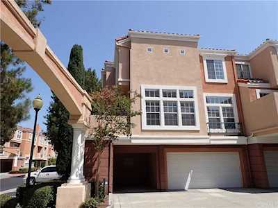 1 Torrigiani Aisle Irvine, CA 92606