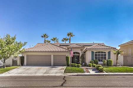 1211 Crescent Moon Dr North Las Vegas, NV 89031
