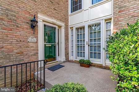 6686 Midhill Place Falls Church, VA 22043