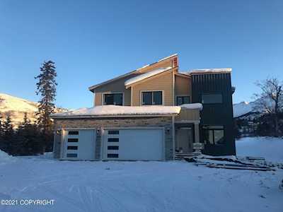 19087 Potter Highlands Drive Anchorage, AK 99516