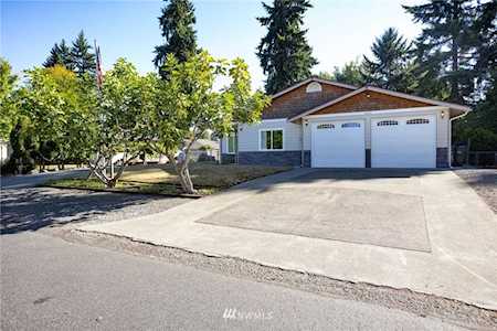 12713 108th Avenue Ct E Puyallup, WA 98374