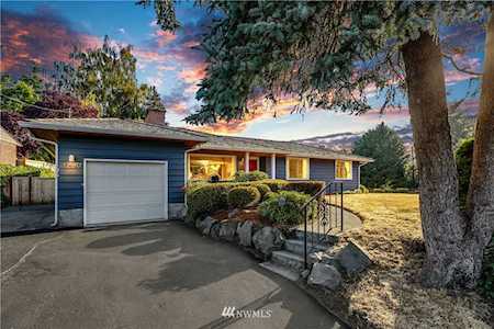 11480 Marine View Dr SW Seattle, WA 98146