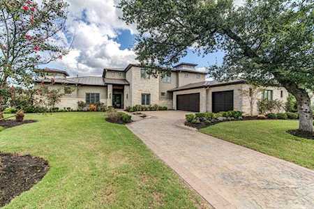 2621 Arion CIR Austin, TX 78730