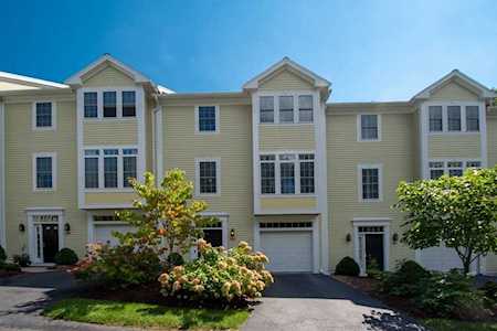 929 La Grange Street #929 Boston, MA 02132