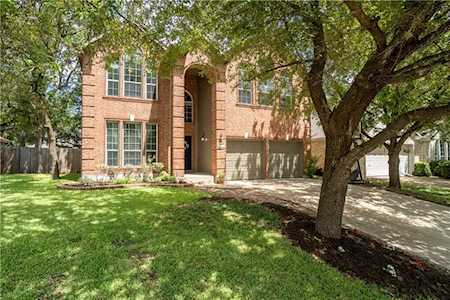 316 Middle Ground CV Austin, TX 78748