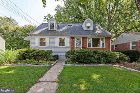 4006 Spruell Dr Kensington, MD 20895