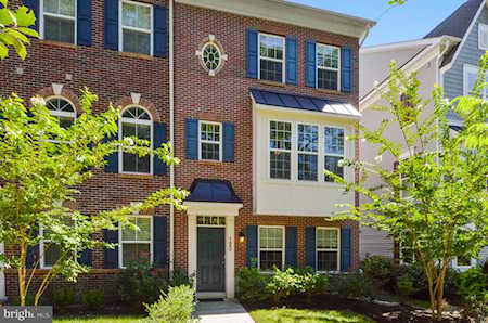 120 Waterline Ct Annapolis, MD 21401