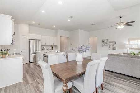 613 Ridge View Way Justin, TX 76247