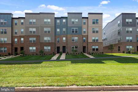 10320 Ratcliffe Trl Manassas, VA 20110