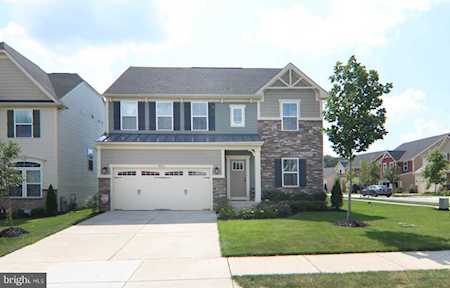 803 Boxwood Dr Glen Burnie, MD 21060