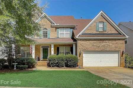 9704 Aragorn Ln Charlotte, NC 28269
