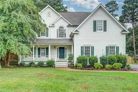 12112 Club Ridge Dr Chester, VA 23836