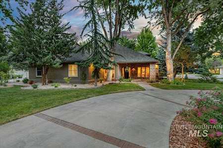 9316 N Pebble Falls Lane Boise, ID 83714
