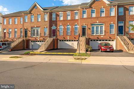 42110 Tanzanite Terrace Aldie, VA 20105