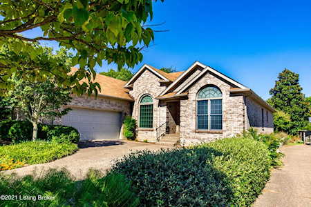 8414 Oxford Woods Ct Louisville, KY 40222