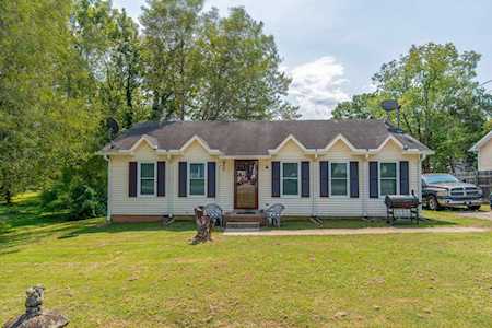 810 Summer Hill Ln La Vergne, TN 37086