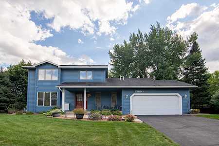 13899 Duluth Drive Apple Valley, MN 55124