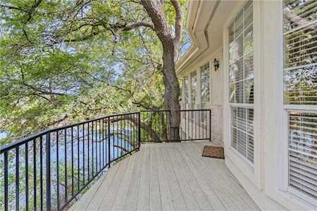 345 The Hills DR #3 The Hills, TX 78738