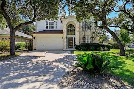 4400 Chickasaw CT Austin, TX 78749