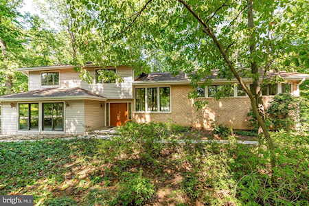 2030 Hermitage Hills Dr Gambrills, MD 21054