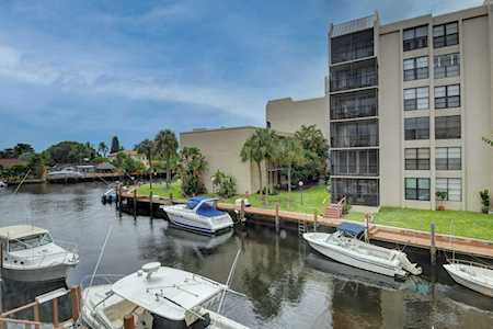 15 Royal Palm Way #208 Boca Raton, FL 33432