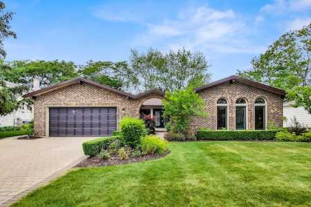 962 S Stonehedge Ln Palatine, IL 60067