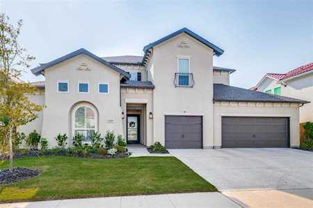 11049 Dark Star Lane Frisco, TX 75035